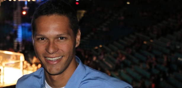 Ana Hissa e Ben-Hur Correia, do canal Combate - Divulgação - Divulgação