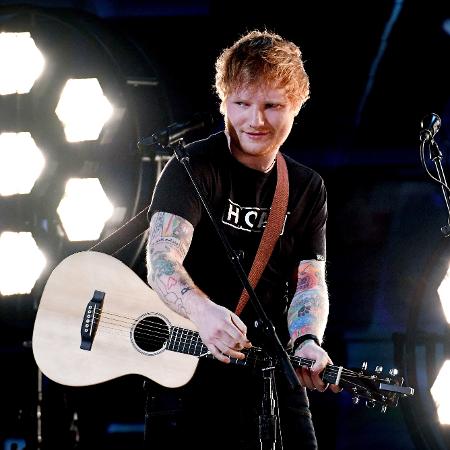 Ed Sheeran mostrou sua nova música, "Shape of You", no Grammy 2017 - Kevork Djansezian/Getty Images/AFP