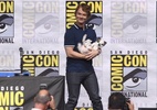 Alfie Allen, de "GoT", leva pet para Comic-Con e derrete corações na web - Getty Images