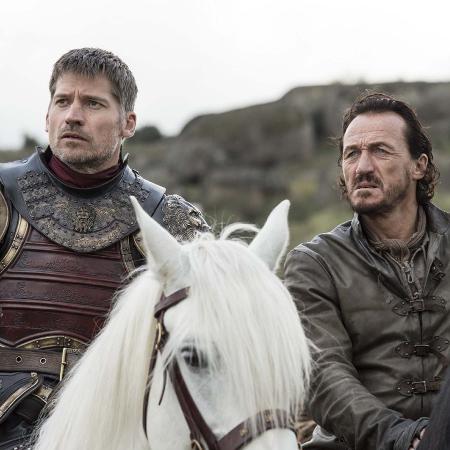 Jaime Lannister e Bronn em foto do quarto episódio da sétima temporada de "Game of Thrones", "The Spoils of War" - MACALL B. POLAY/HBO