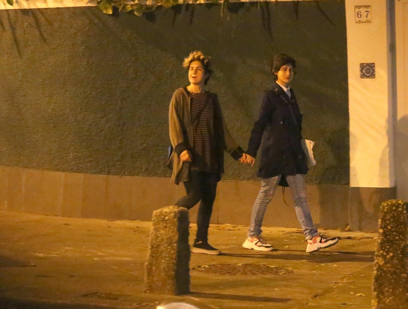 Nanda Costa curte noite de sábado (15) no Rio acompanhada da namorada Lan Lanh - Thiago Martins/AgNews