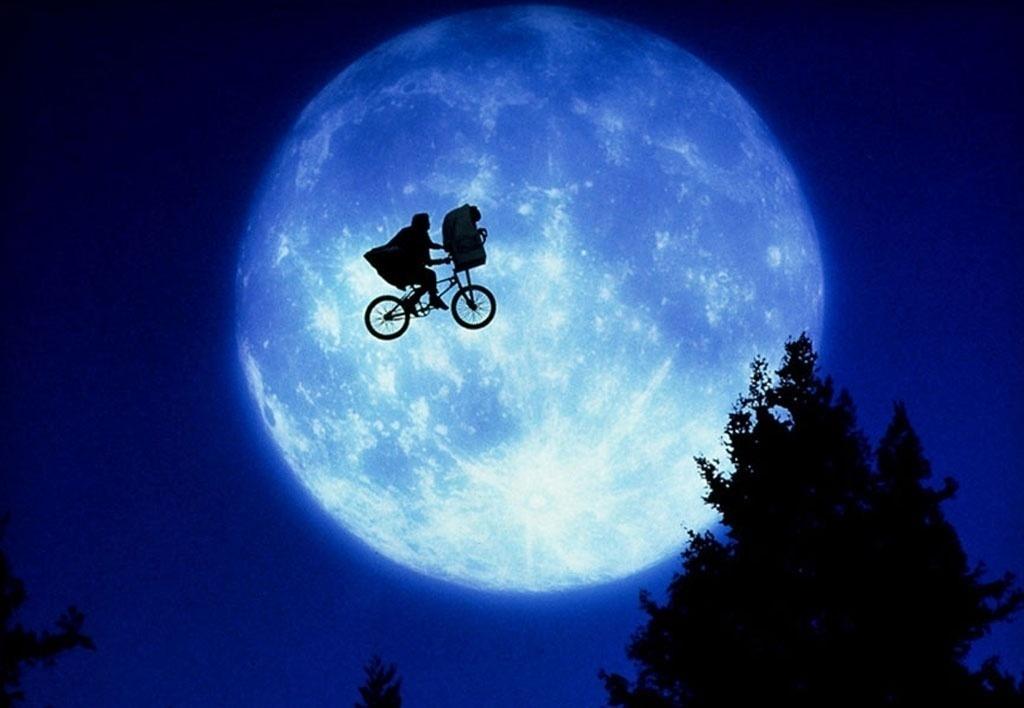 Cena de "E.T. - O Extraterrestre" - Reprodução