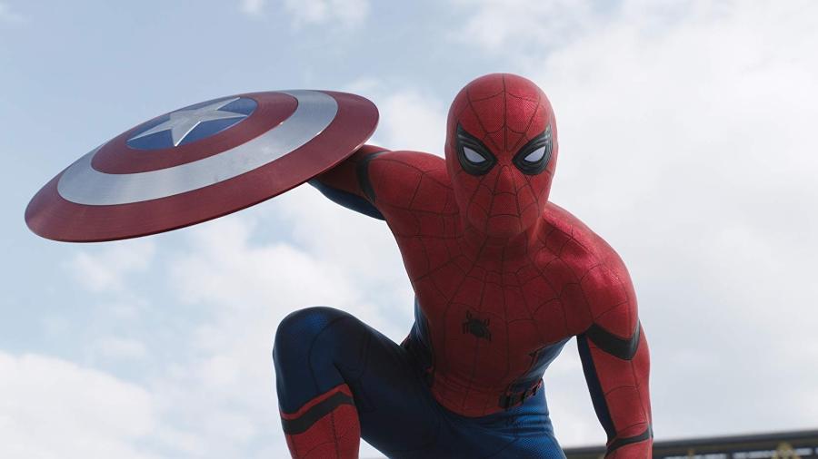 Tom Holland em cena de Capitão América: Guerra Civil (2016), primeiro filme de Homem-Aranha no MCU - Divulgação
