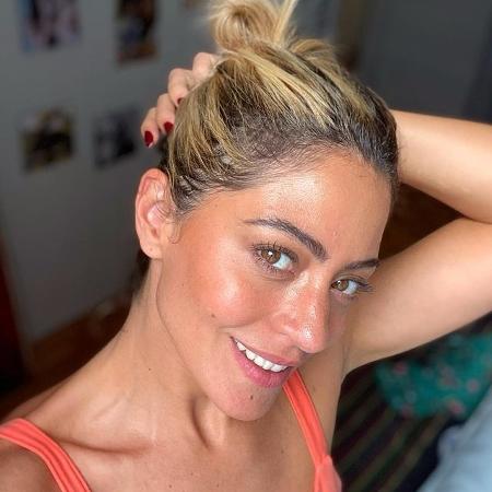 Carol Castro surpreende internautas com beleza natural: "Maravilhosa" - Reprodução/Instagram