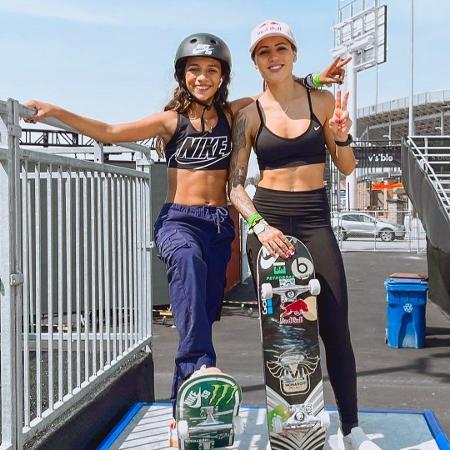 Letícia Bufoni e Rayssa Leal juntas em Utah, nos EUA, onde disputam etapa da SLS - Reprodução Instagram