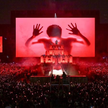 Telão e cenário grandioso: foi assim o show do canadense The Weeknd no MorumBis, em São Paulo, no sábado (7) - Pedro Vilela/Getty Images