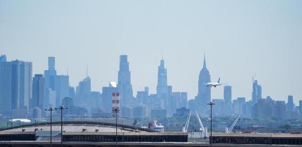 Shutdown entra no 7º dia com atrasos em aeroportos