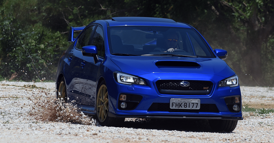 Subaru Impreza WRX STi - Murilo Góes/UOL