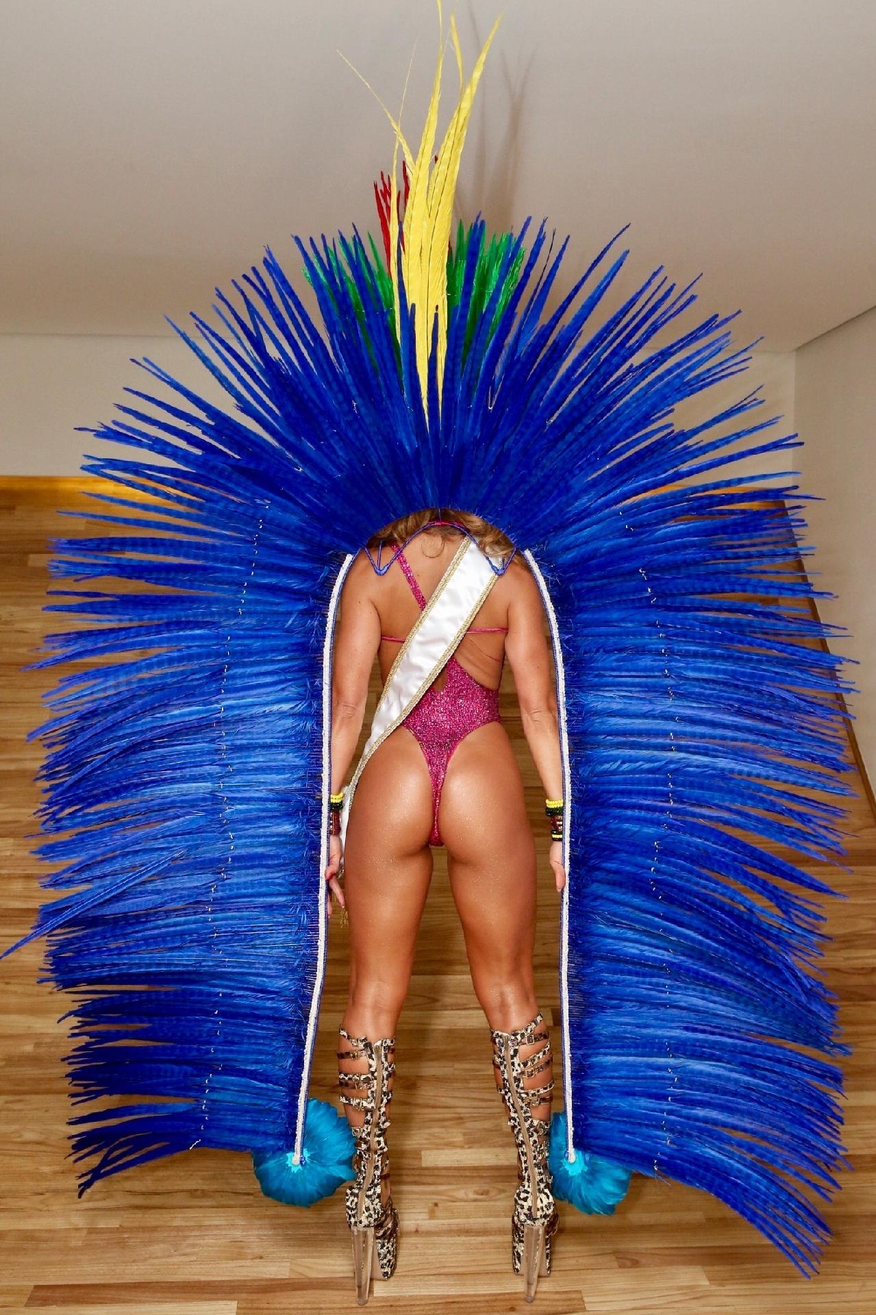 Sabrina Sato no Baile da Vogue - Rafael Cusato, Iwi Onodera e Manuela Scarpa/Brazil News