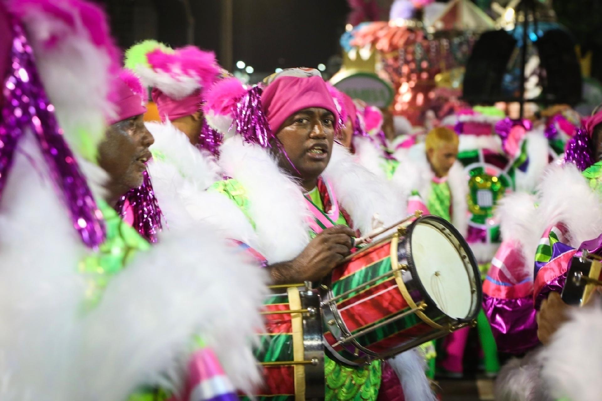 Concentração da Mangueira - Marco Antônio Teixeira/UOL