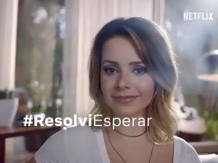 Sandy na campanha "resolvi esperar", da Netflix - Reprodução