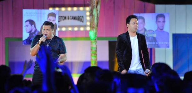 Cleiton e Camargo durante a gravação do DVD em Goiânia - Rubens Cerqueira e Samuel?? Chaves - Rubens Cerqueira e Samuel?? Chaves