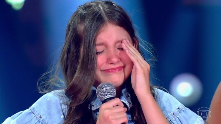 Luisa Ferrari se emociona no "The Voice Kids" - Reprodução/Globo - Reprodução/Globo