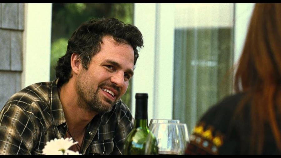 Mark Ruffalo em cena de "Minhas Mães e Meu Pai" - Reprodução