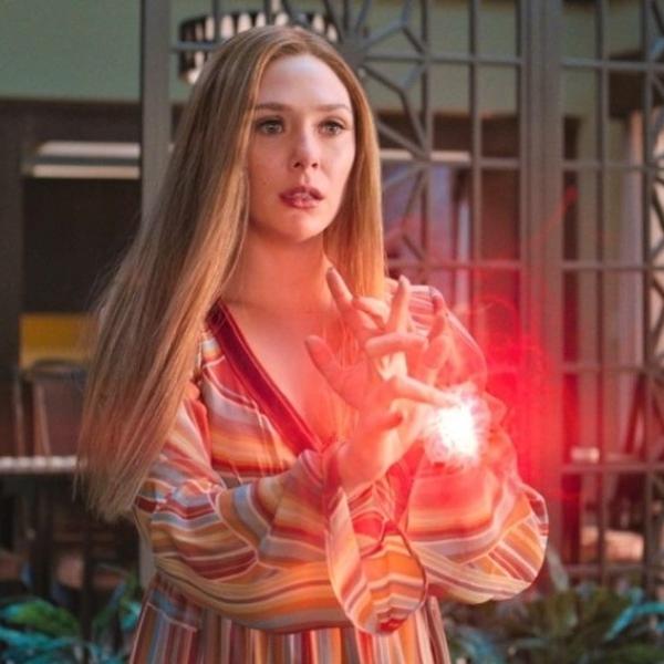 Elizabeth Olsen como Wanda Maximoff em 'WandaVision'