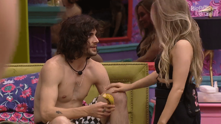 BBB 21: Carla Diaz deu banana a Fiuk - Reprodução/Globoplay - Reprodução/Globoplay