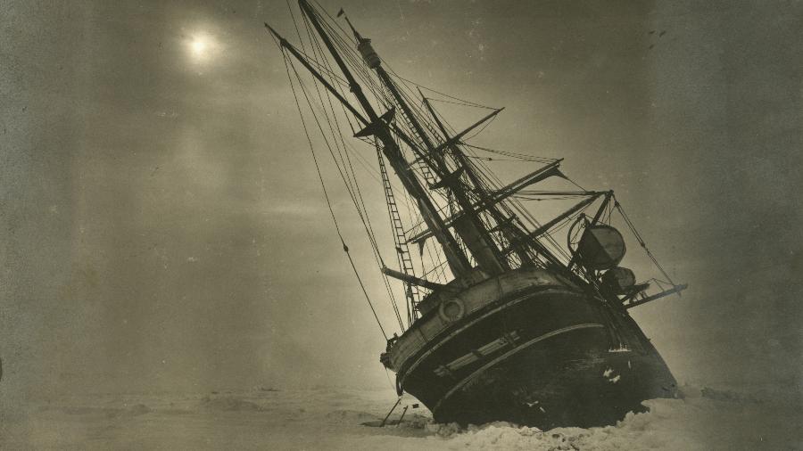 Frank Hurley/Scott Polar Research Institute, University of Cambridge/Getty Images