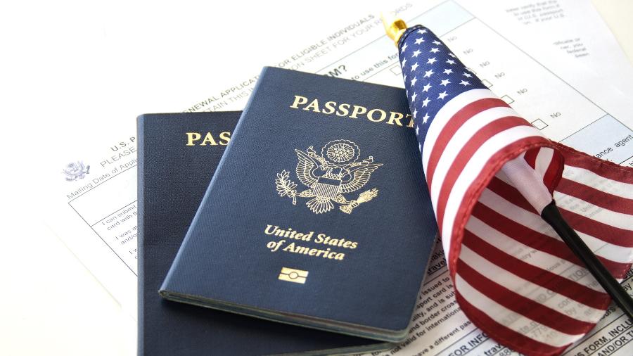 O governo é contra a isenção de vistos para turistas americanos, japoneses, australianos e canadenses virem ao Brasil, já que estes países os exigem dos brasileiros O governo é contra a isenção de vistos para turistas americanos, japoneses, australianos e canadenses virem ao Brasil, já que estes países os exigem dos brasileiros