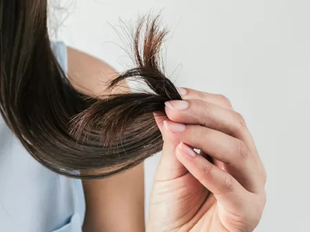 Biotina: o que é, para que serve e como usar para cabelo e unha