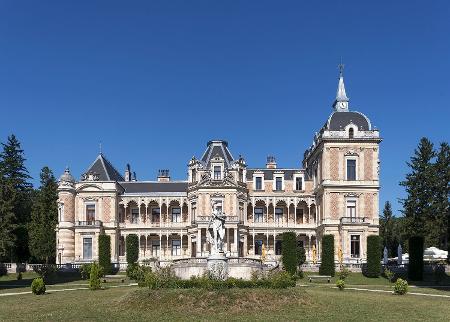 Hermesvilla, uma das sedes do Wien Museum (Museu de Viena), e antigo palácio que o imperador Franz Joseph deu de presente à imperatriz Sissi Hermesvilla, uma das sedes do Wien Museum (Museu de Viena), e antigo palácio que o imperador Franz Joseph deu de presente à imperatriz Sissi