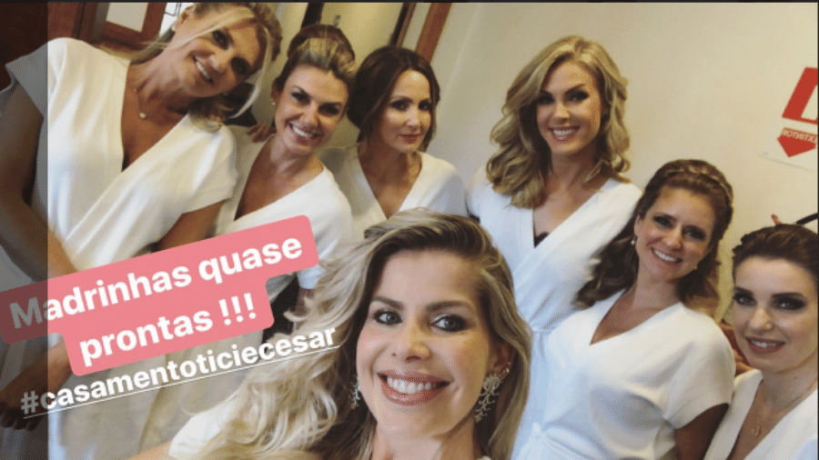 Karina Bacchi e Ticiane Pinheiro entre outras madrinhas de casamento de Ticiane Pinheiro - Reprodução/Instagram