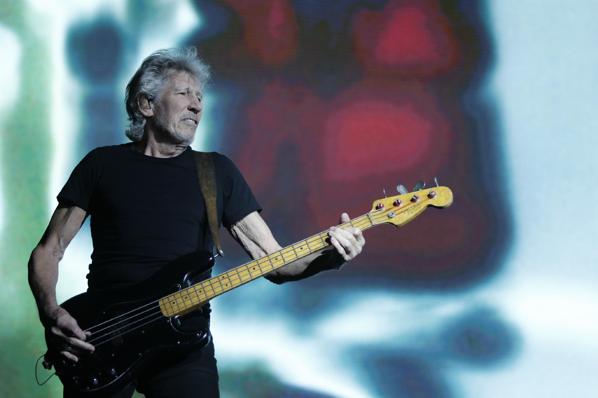Roger Waters, fundador do Pink Floyd, se apresenta no estádio Couto Pereira, em Curitiba - Theo Marques/UOL