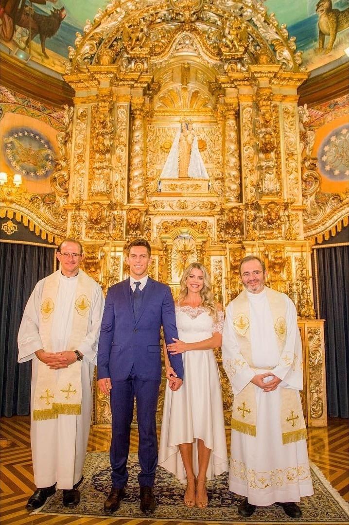 Karina Bacchi e Amaury Nunes se casam em cerimônia religiosa - Reprodução/Instagram/karinabacchi