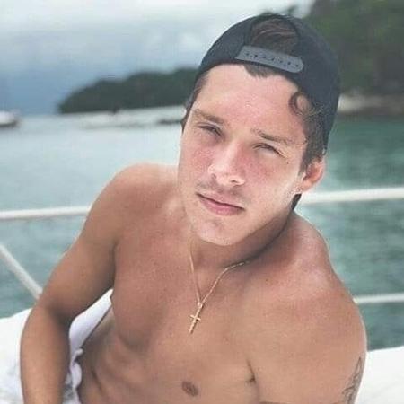 Ronan é cinco anos mais novo que Anitta - Reprodução/Instagram/@bigfama - Reprodução/Instagram/@bigfama