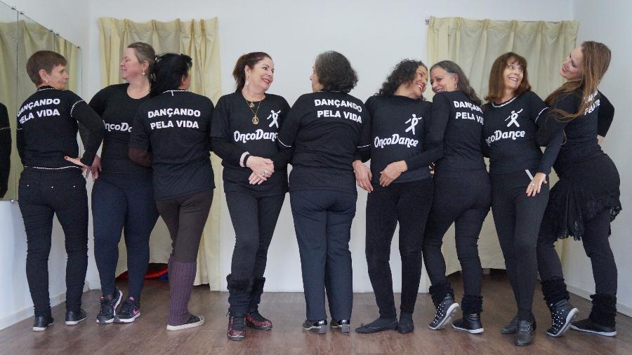Projeto criado pela psicóloga Cristina Melnik leva dança a mulheres que vivem com câncer - Divulgação