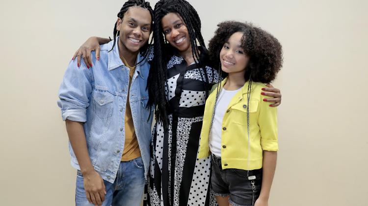Gleyce (Maria Gal), no centro, com Jeferson (Vitor Britto) e Kessya (Duda Pimenta) na segunda fase de 'As Aventuras de Poliana' - Lourival Ribeiro/SBT
