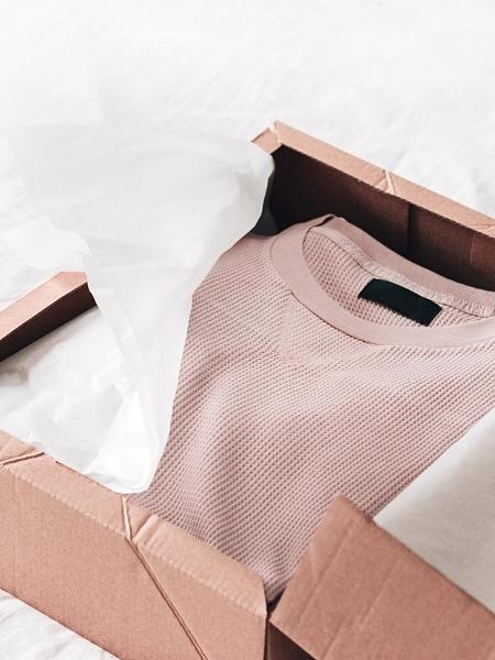 Compra de roupas online: moda sofreu com a pandemia, mas dá sinais de recuperação - Getty Images/iStockphoto