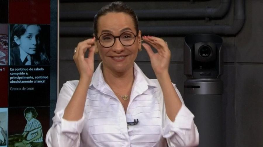 Maria Beltrão se emocionou ao desejar feliz aniversário para a mãe durante o Estúdio I - Reprodução/Globonews