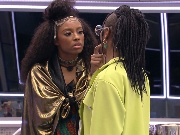 Comportamento de Karol Conká e Lumena não te dá o direito de ser racista