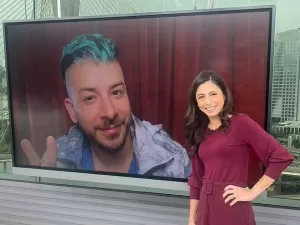 Jornalista do Bom Dia SP tieta Junior Lima ao vivo: 'Quero uma foto'