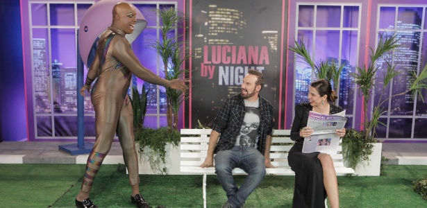 Diogo Portugal e Luciana Gimenez homenageiam "A Praça é Nossa" no "Luciana By Night" - Artur Igrecias/Divulgação RedeTV! - Artur Igrecias/Divulgação RedeTV!