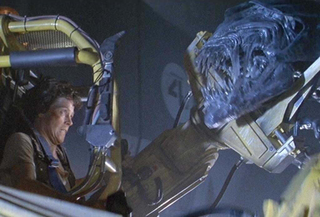 Sigourney Weaver em cena de "Aliens, O Resgate" (1986) - Divulgação