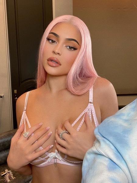 Kylie Cosmetics, empresa fundada e gerida pela caçula das irmãs Jenner, é avaliada em US$ 200 milhões - Reprodução/Instagram