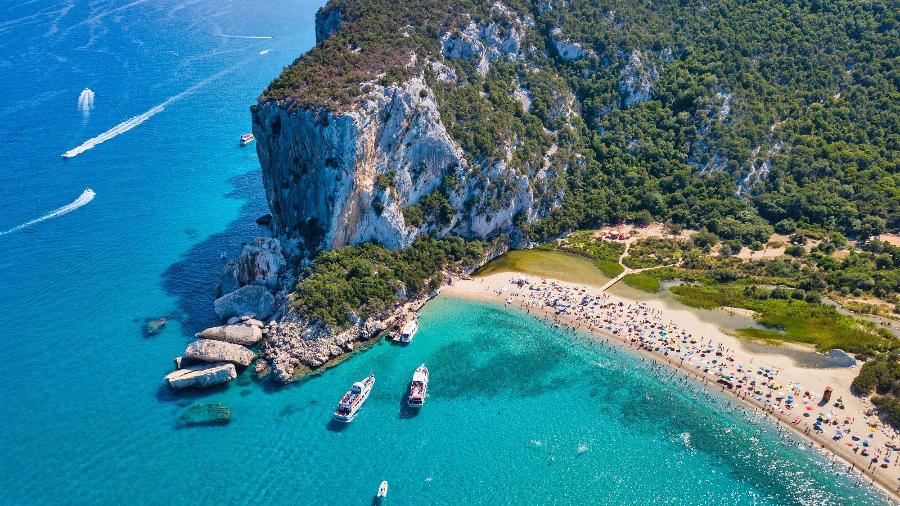 Cala Luna, praia na Sardenha - Guenterguni/Getty Images