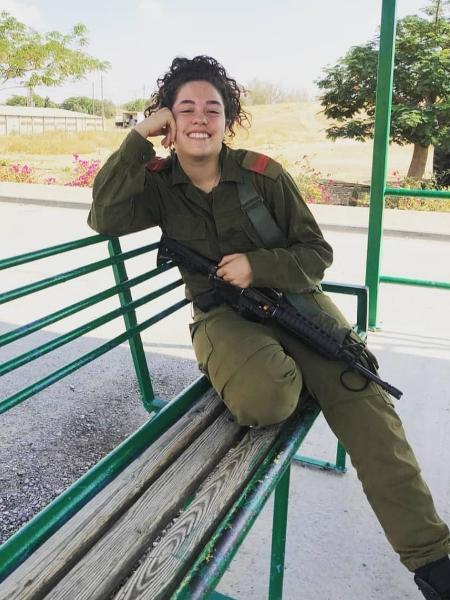 Mulheres no exército: brasileira trabalhou em Israel e faz relato