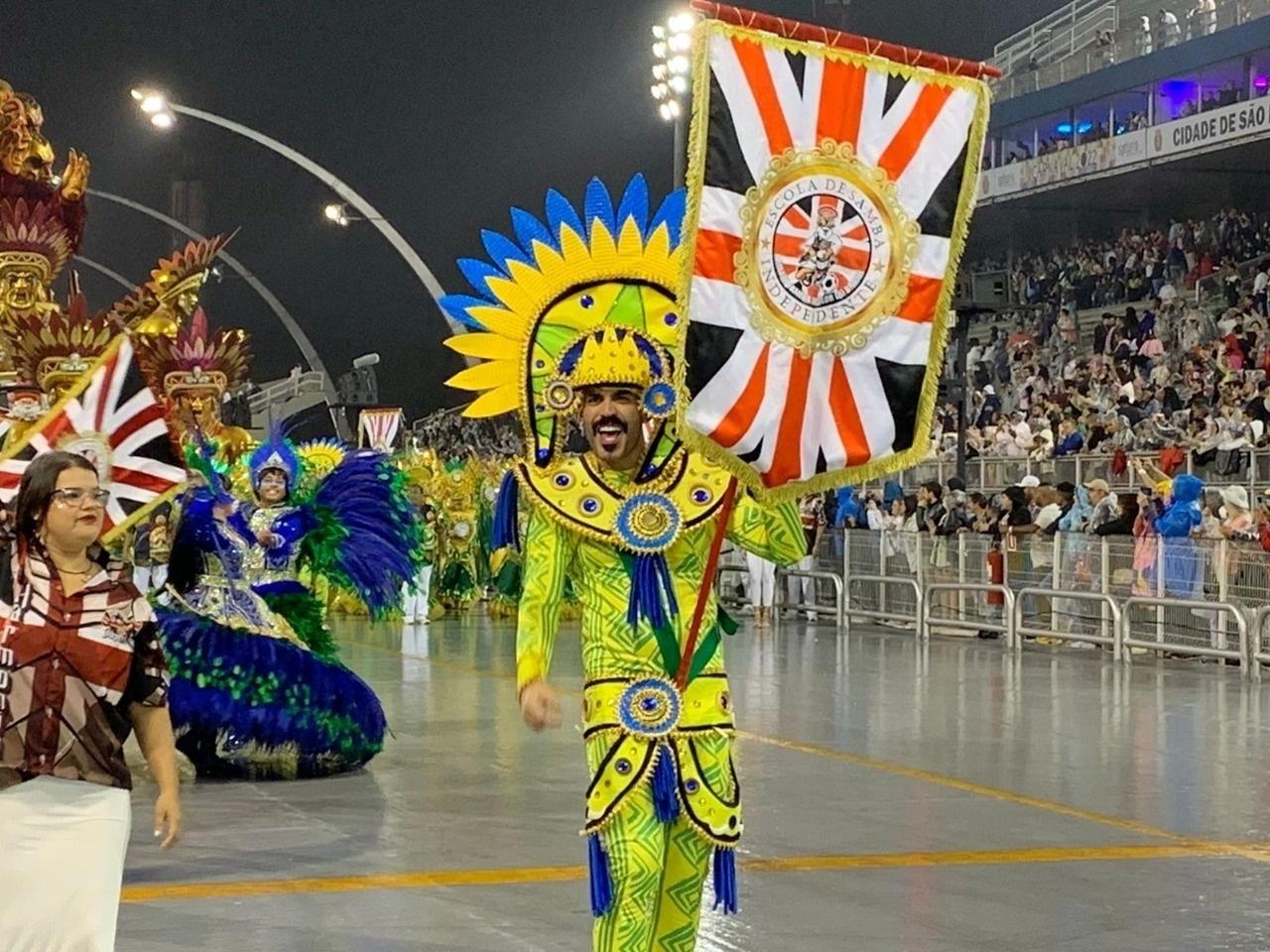 Desfile da Independente Tricolor, segunda colocada no Grupo de Acesso I - Bruno Laurato/Colaboração para o UOL