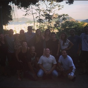 Luana e a equipe da Playboy - Reprodução/instagram/@luapio - Reprodução/instagram/@luapio