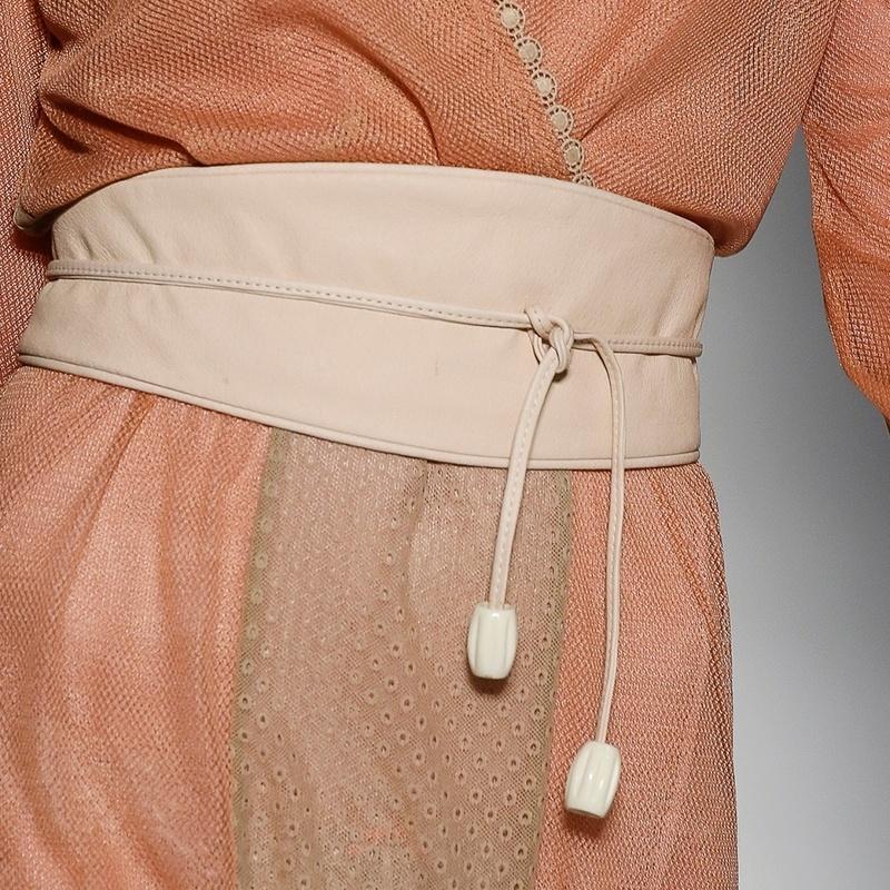 Cintos da SPFW N42 -Lilly Sarti - Alexandre Schneider/UOL