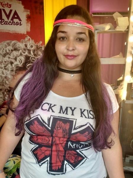 Larissa Fonseca, 22, saiu de cabelos coloridos do estande da Niely no Rock in Rio - Giselle de Almeida