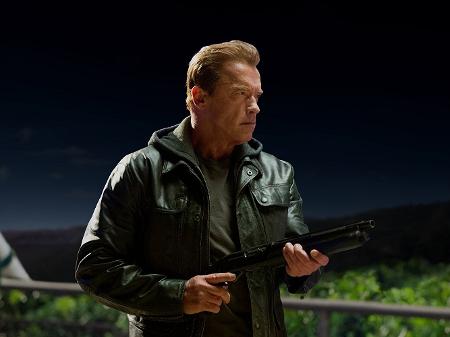 Arnold Schwarzenegger em cena de "O Exterminador do Futuro: Gênesis" - Reprodução