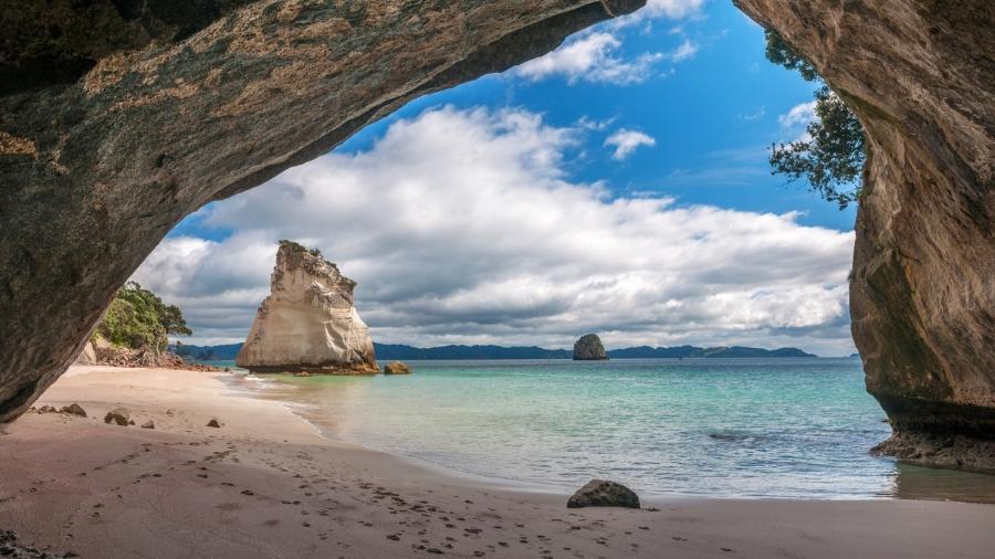 Praia na North Island, na Nova Zelândia - Getty Images