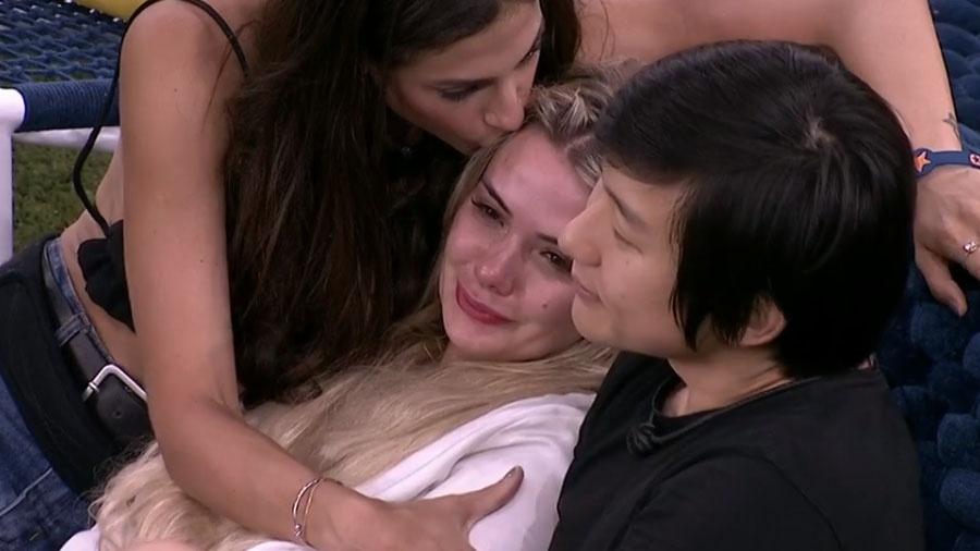 BBB 20: Marcela chora no confinamento - Reprodução/Globo
