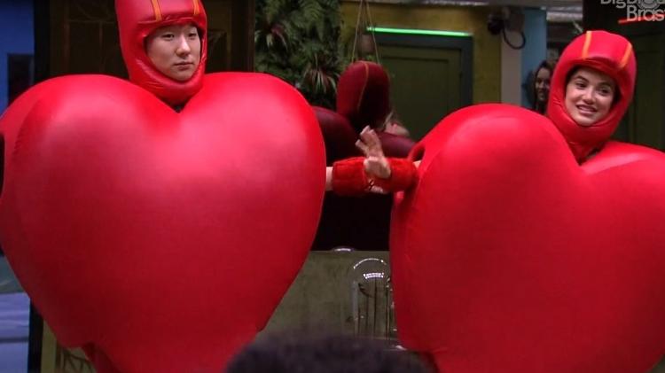 Monstro com Manu - Reprodução/Globoplay - Reprodução/Globoplay