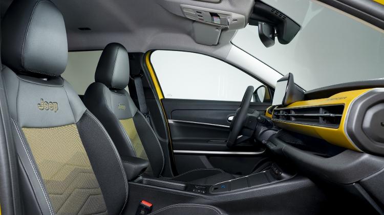 Avenger utiliza a mesma plataforma CMP de Citroën C3 e Peugeot 208 e será produzido em Porto Real (RJ) Avenger utiliza a mesma plataforma CMP de Citroën C3 e Peugeot 208 e será produzido em Porto Real (RJ)
