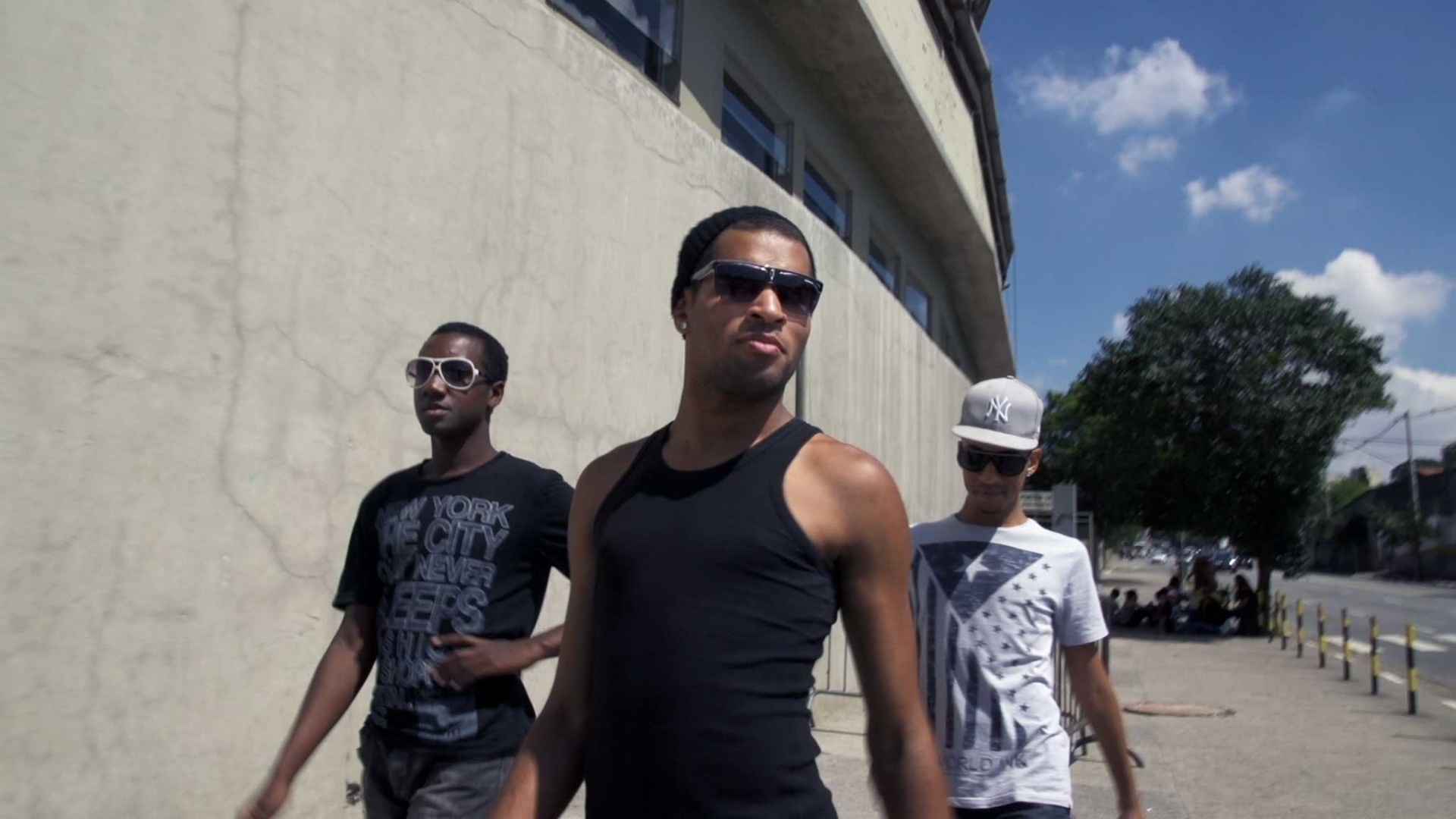 O inédito ?Waiting for B? mostra a saga dos fãs brasileiros da cantora Beyoncé - Divulgação