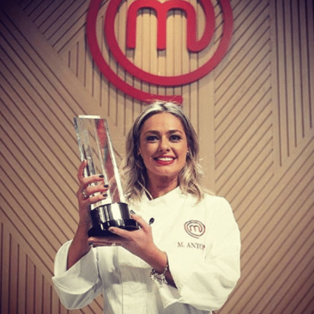 Maria Antônia comemora vitória no "Masterchef" - Reprodução/Instagram
